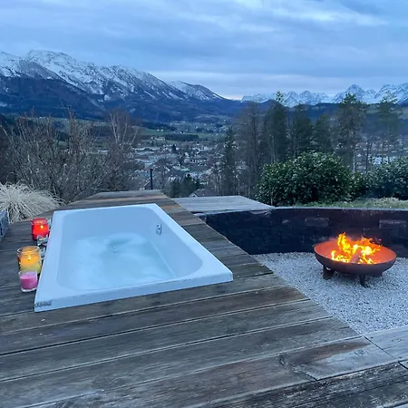 Glamping Mit Wundervollen Ausblick * ヴィンディッシュガルシュテン