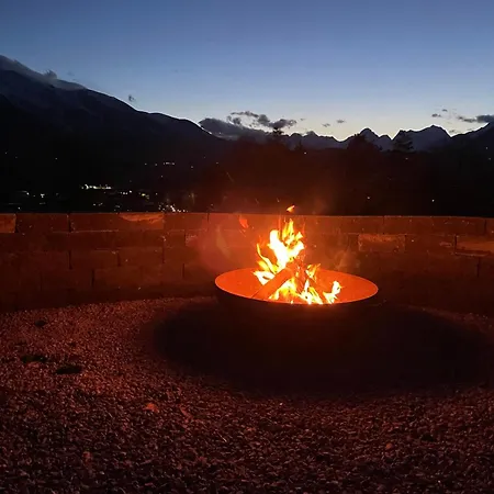 Glamping Mit Wundervollen Ausblick ラグジュアリーテント ヴィンディッシュガルシュテン
