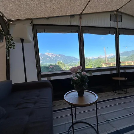 Glamping Mit Wundervollen Ausblick * 温蒂加斯顿