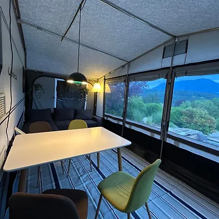Glamping Mit Wundervollen Ausblick