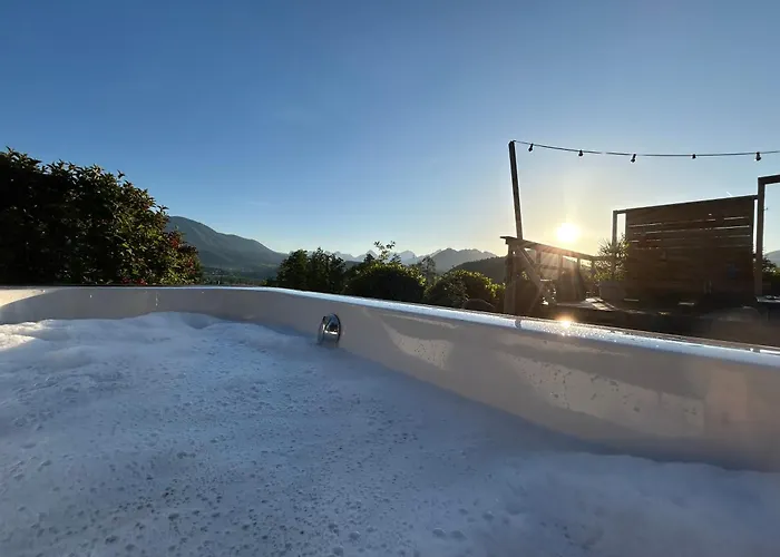 Роскошный шатер Glamping Mit Wundervollen Ausblick Виндишгарстен