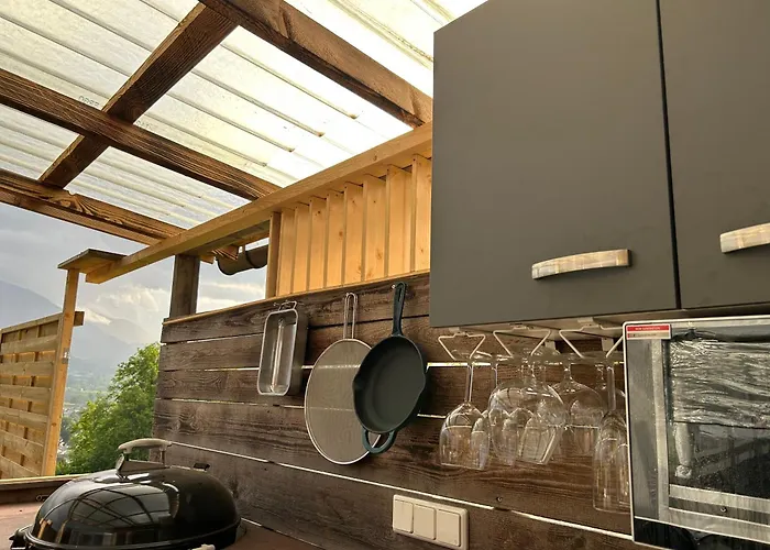 Glamping Mit Wundervollen Ausblick ヴィンディッシュガルシュテン