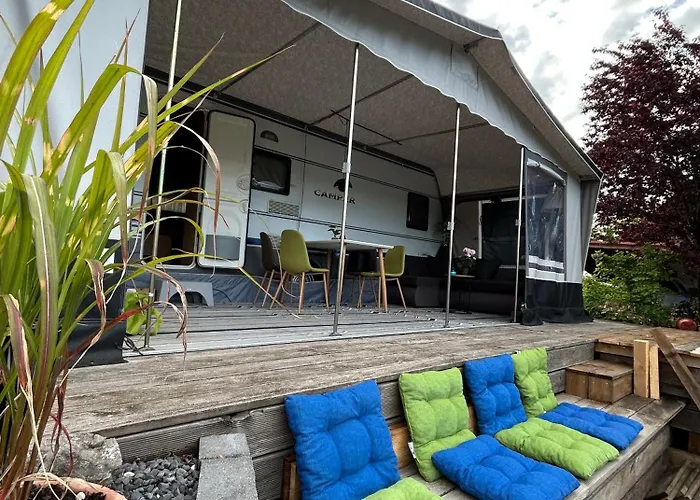 Glamping Mit Wundervollen Ausblick * ヴィンディッシュガルシュテン